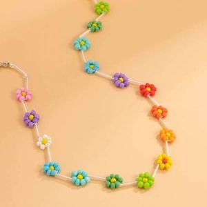 Daisy rainbow necklace